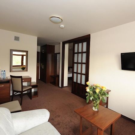 Hotel Kormoran Mierki Quarto foto